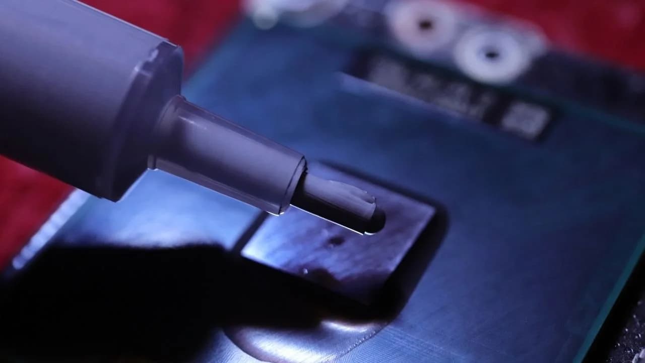 散熱膏會過期嗎?從實用和技術兩個角度看