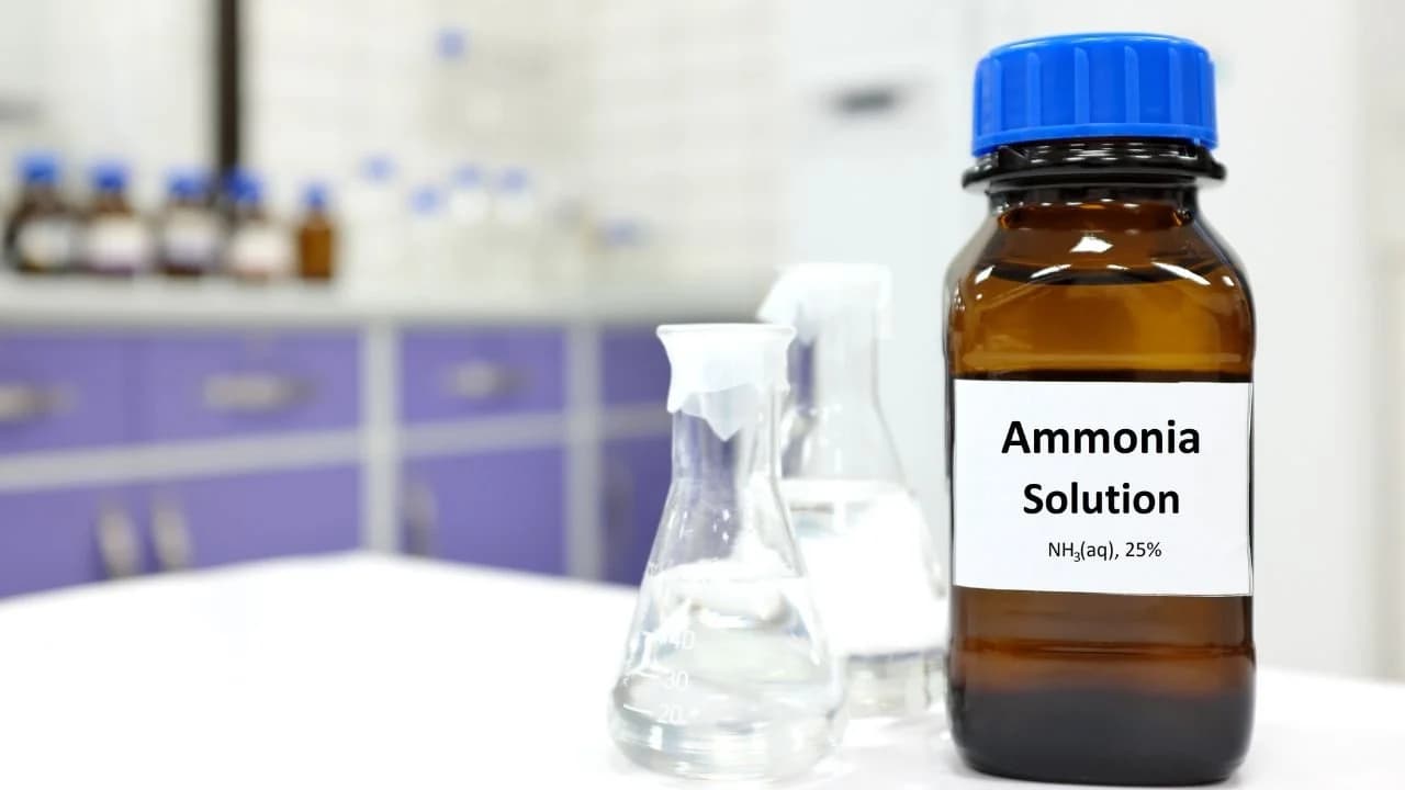 可以用氨水清散熱膏嗎?